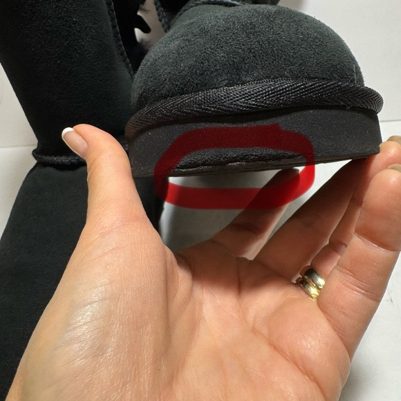 UGG Bailey Bow II Sheepskin Black Suede Winter Boots Women’s Size 10 - Picture 15 of 16